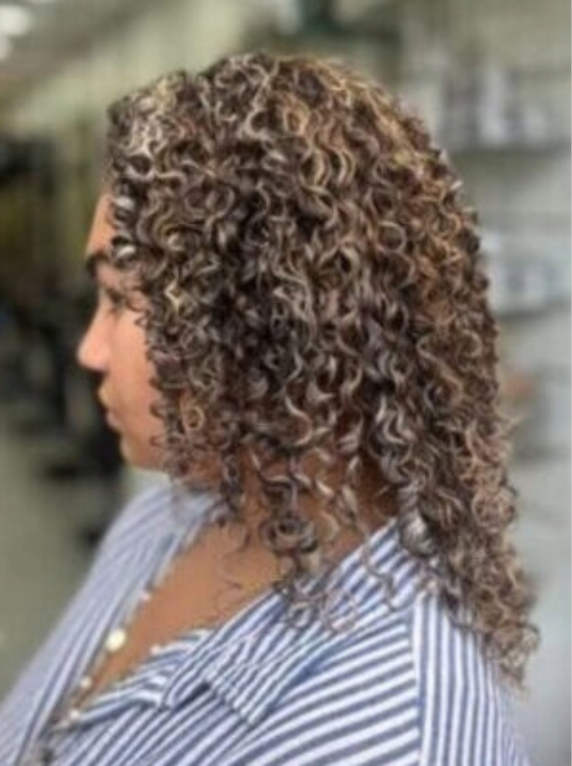 after picture of beautiful, curly, textured hair from afrotherapy salon, london